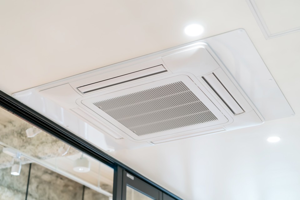 AdobeStock_279658151-960x640