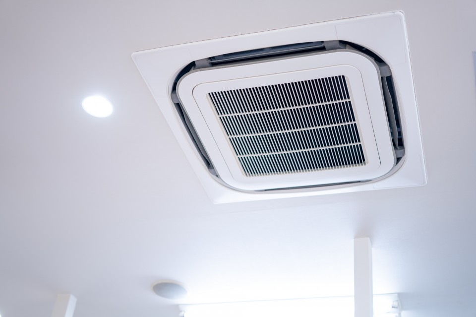 pixta_82589846_M-960x639